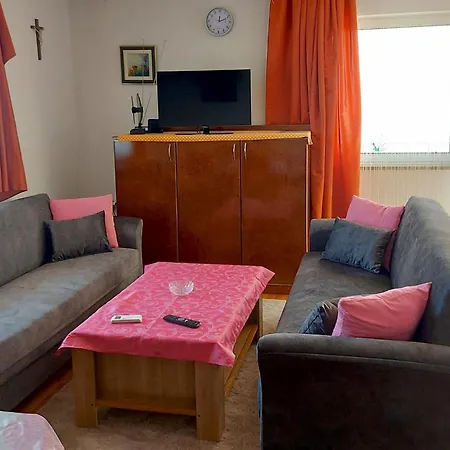 Lucija Apartment Trogir