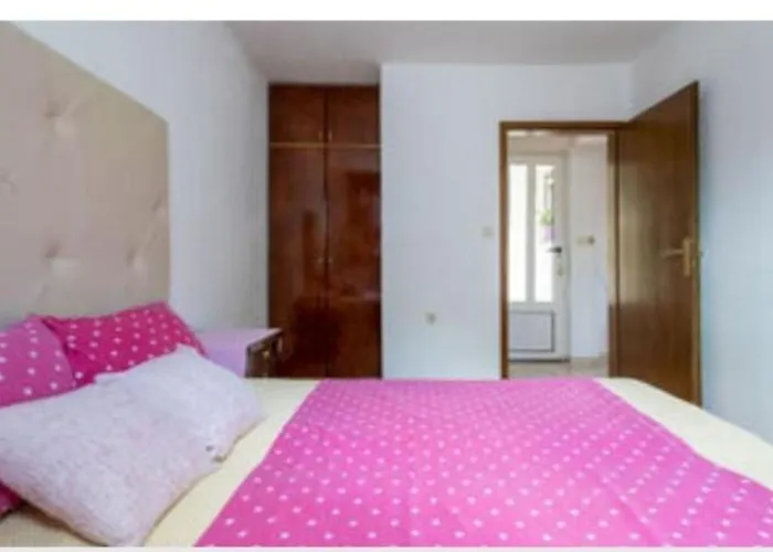 Apartment Lucija