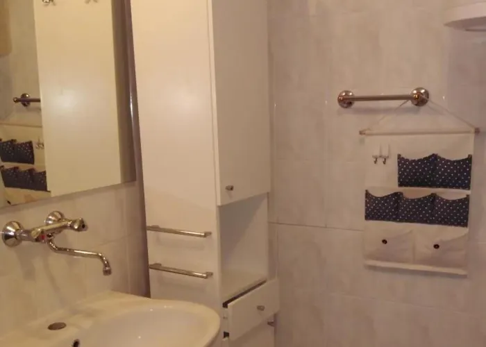 Apartment Lucija *