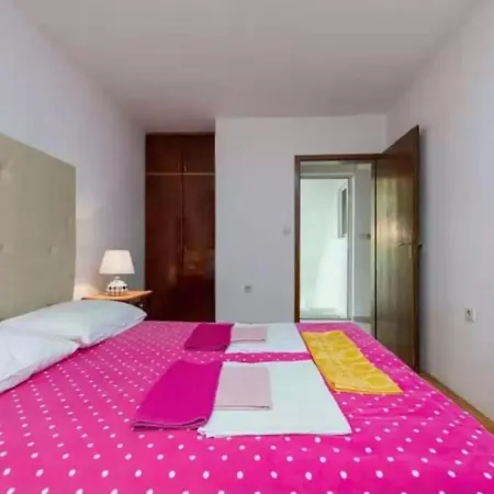 Lucija Apartment Trogir